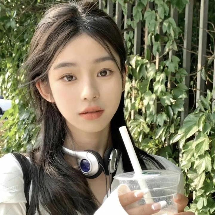 艾特熊和赛娜鼠